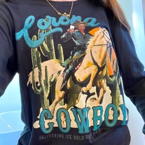 Rodeo Quincy, long sleeve, T-shirt, size medium!